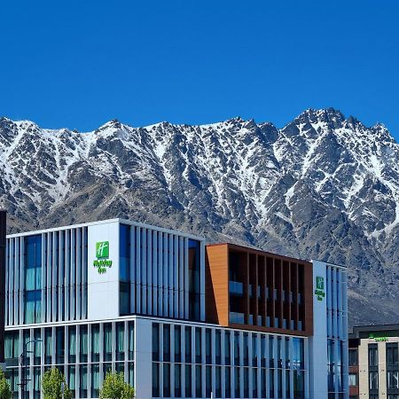 Holiday Inn Queenstown Remarkables Park Exterior photo