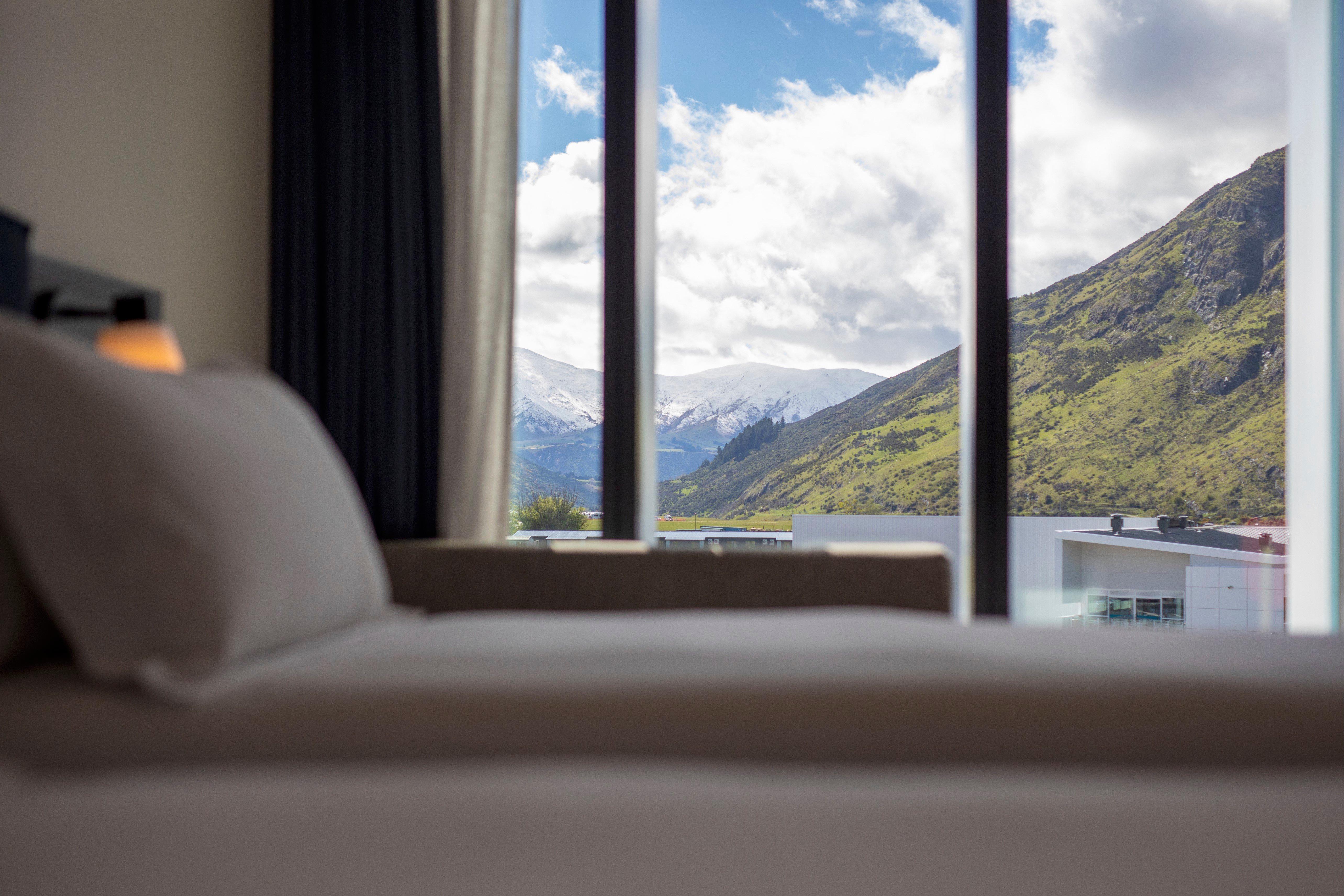Holiday Inn Queenstown Remarkables Park Exterior photo