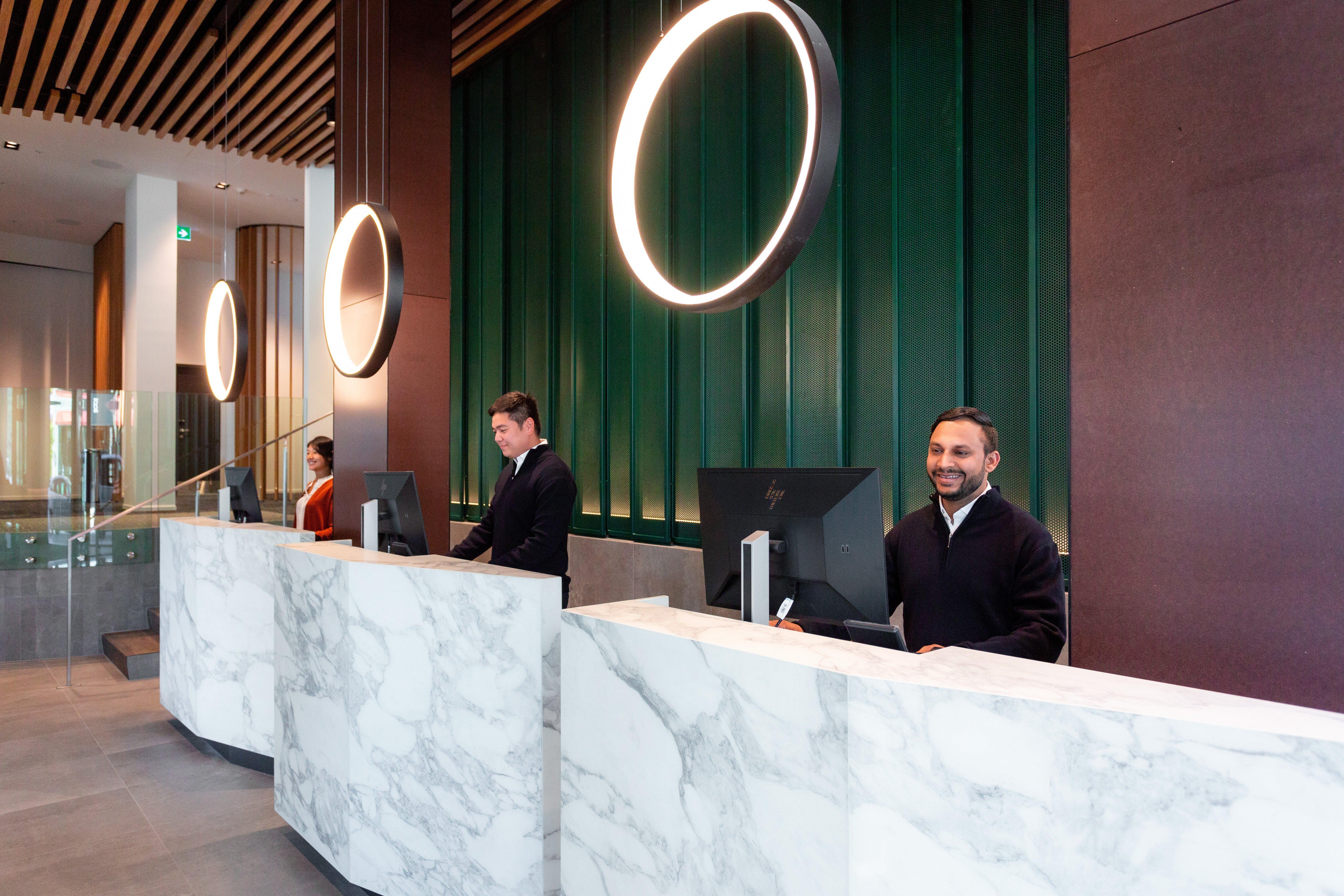 Holiday Inn Queenstown Remarkables Park Exterior photo