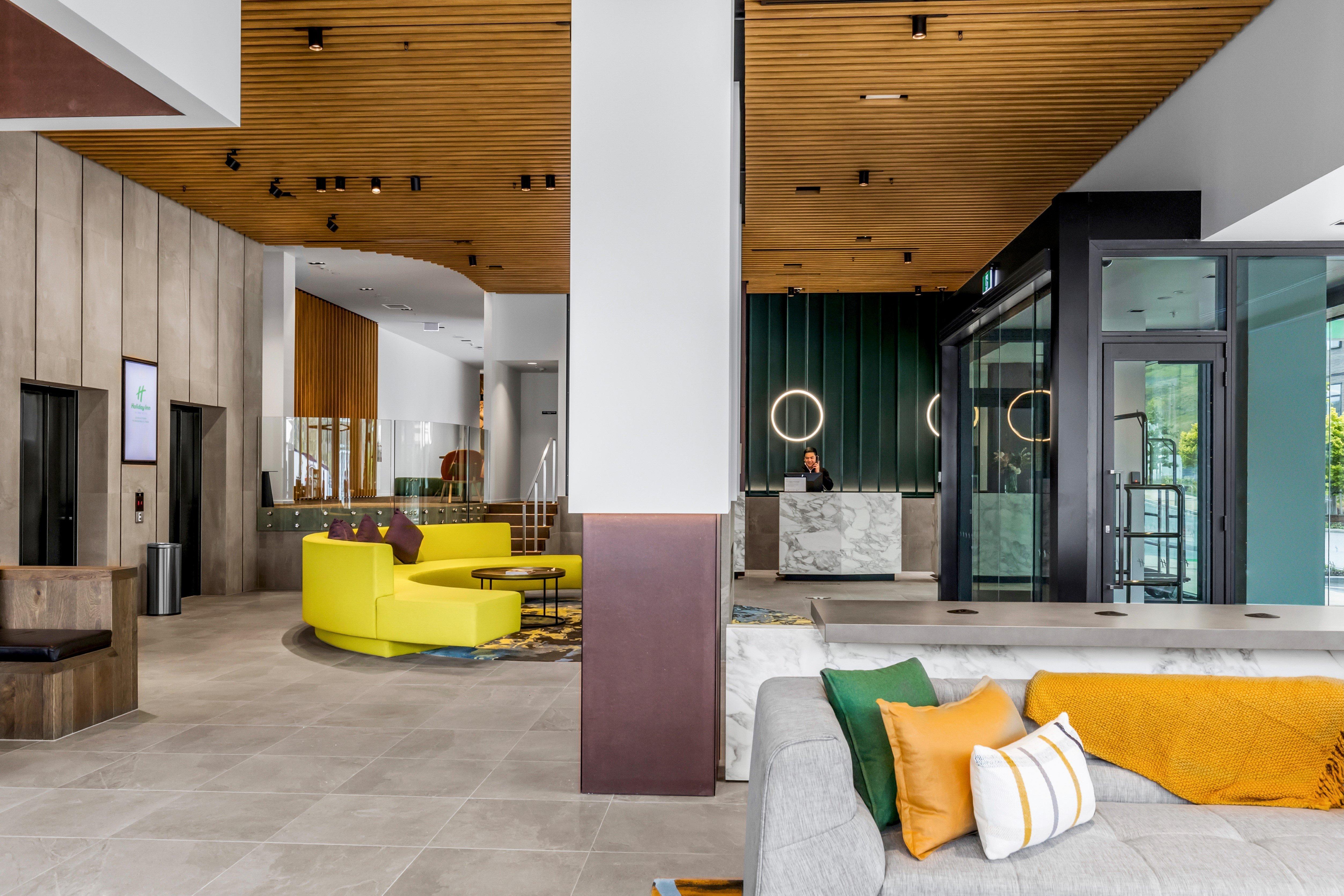 Holiday Inn Queenstown Remarkables Park Exterior photo