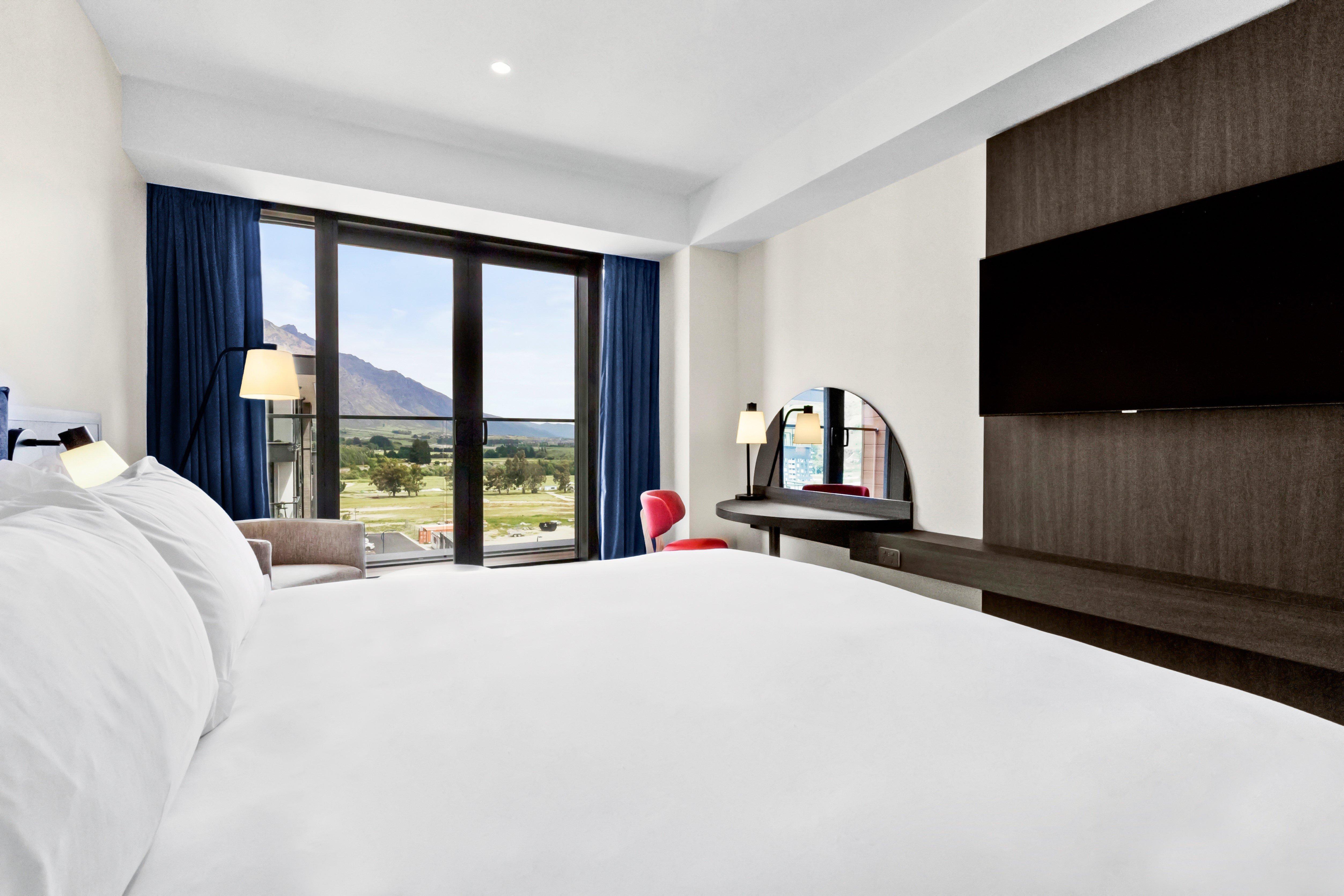 Holiday Inn Queenstown Remarkables Park Exterior photo